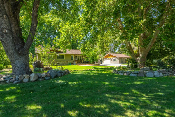 325 MOUNT TOM RD, BISHOP, CA 93514, photo 4 of 33